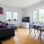 Stilvolles Fuer Sechs Personen By Interhome Appartement *