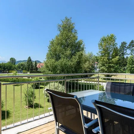 Stilvolles Fuer Sechs Personen By Interhome Apartmán *