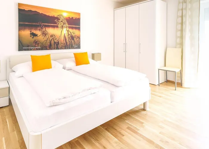 Apartament Stilvolles Fuer Sechs Personen By Interhome *